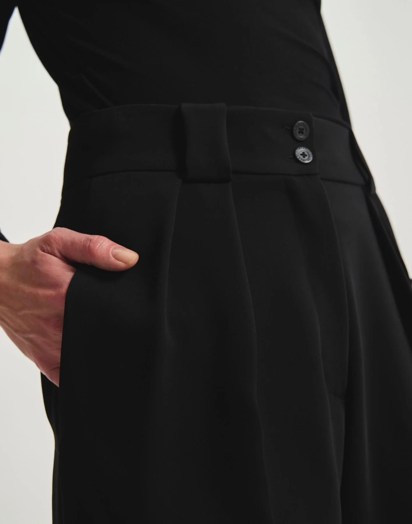 Pantalon à pinces Marlène - Image 6