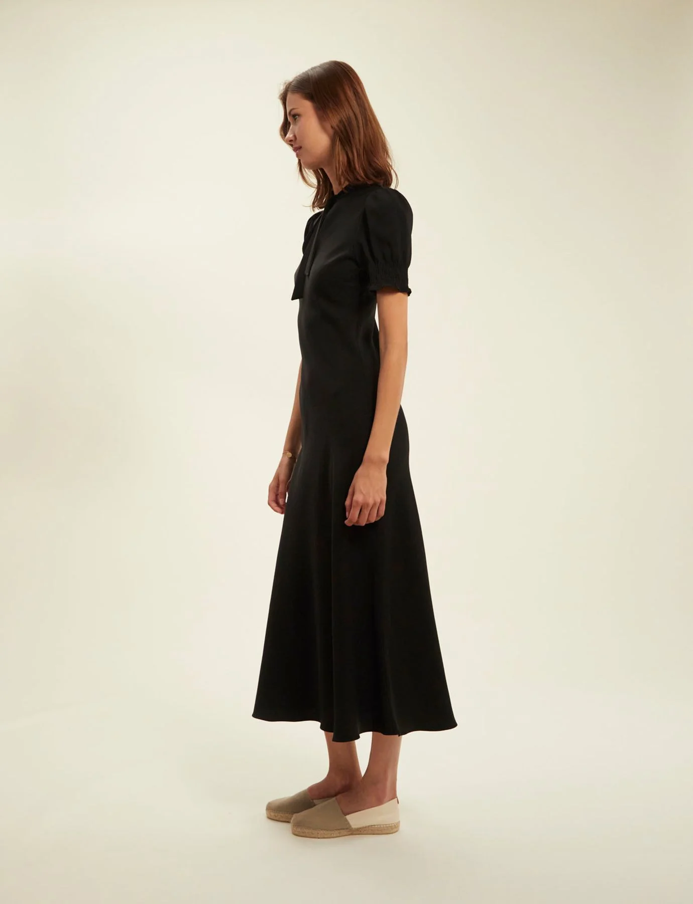 Robe Cerise noire - Image 4