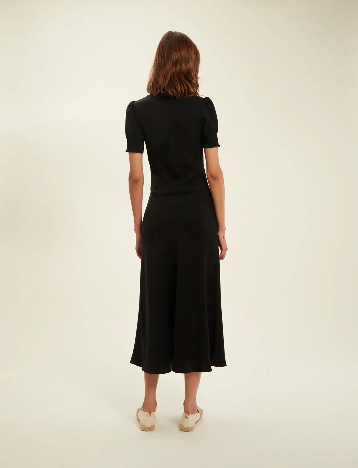 Robe Cerise noire - Image 5