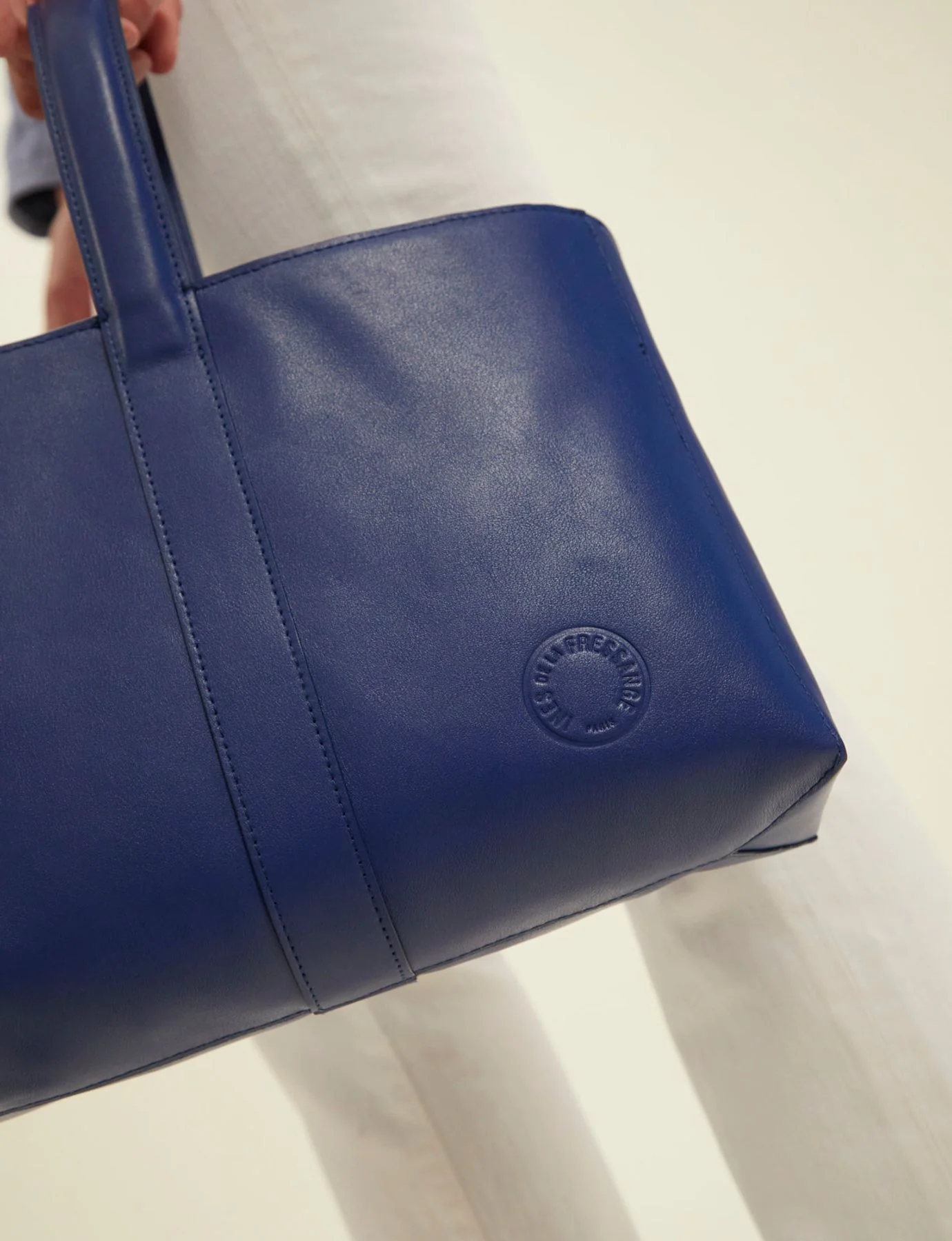 Sac cabas cuir Léonore petit format bleu cobalt - Image 6