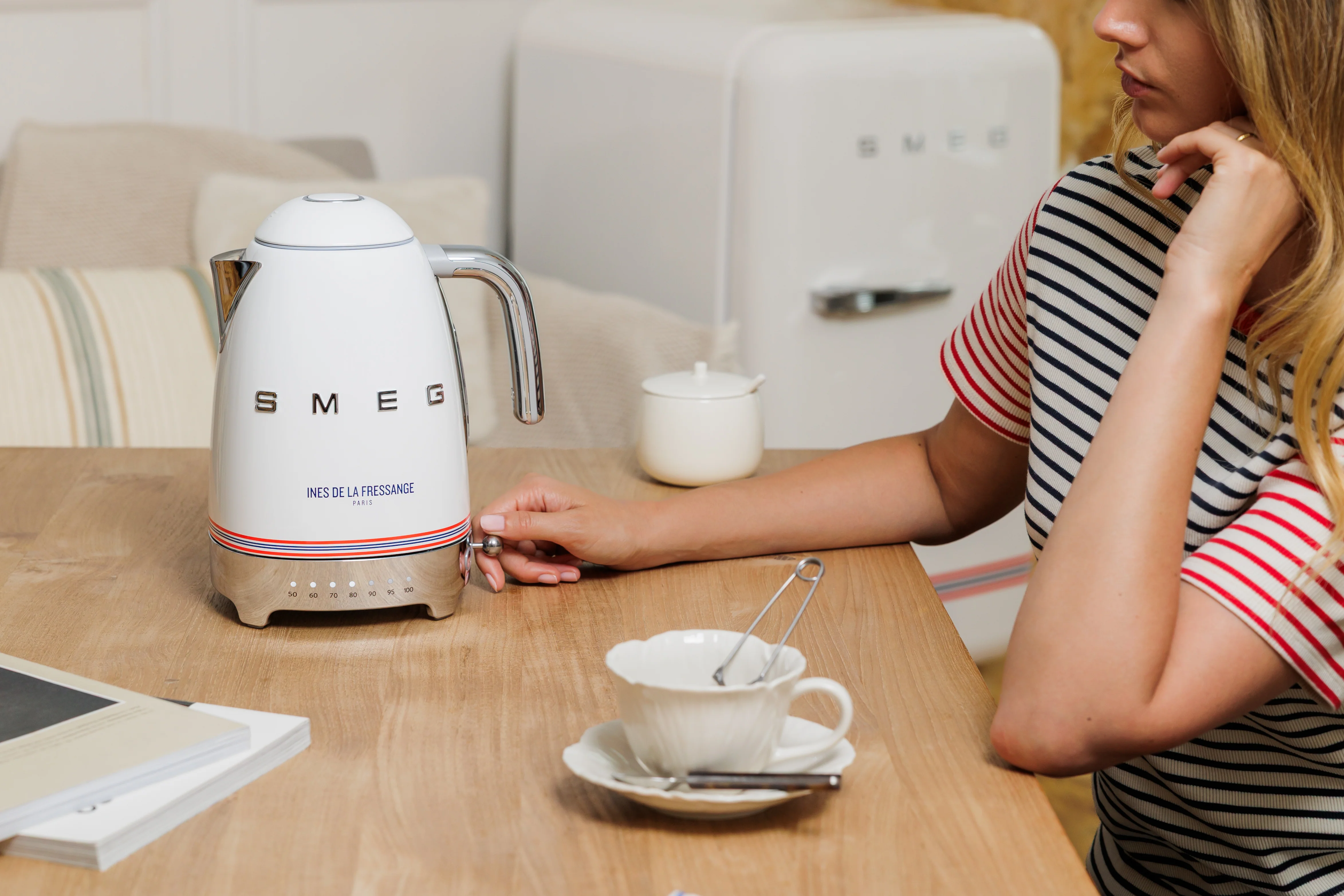 Bouilloire SMEG x Ines de la Fressange - Image 4