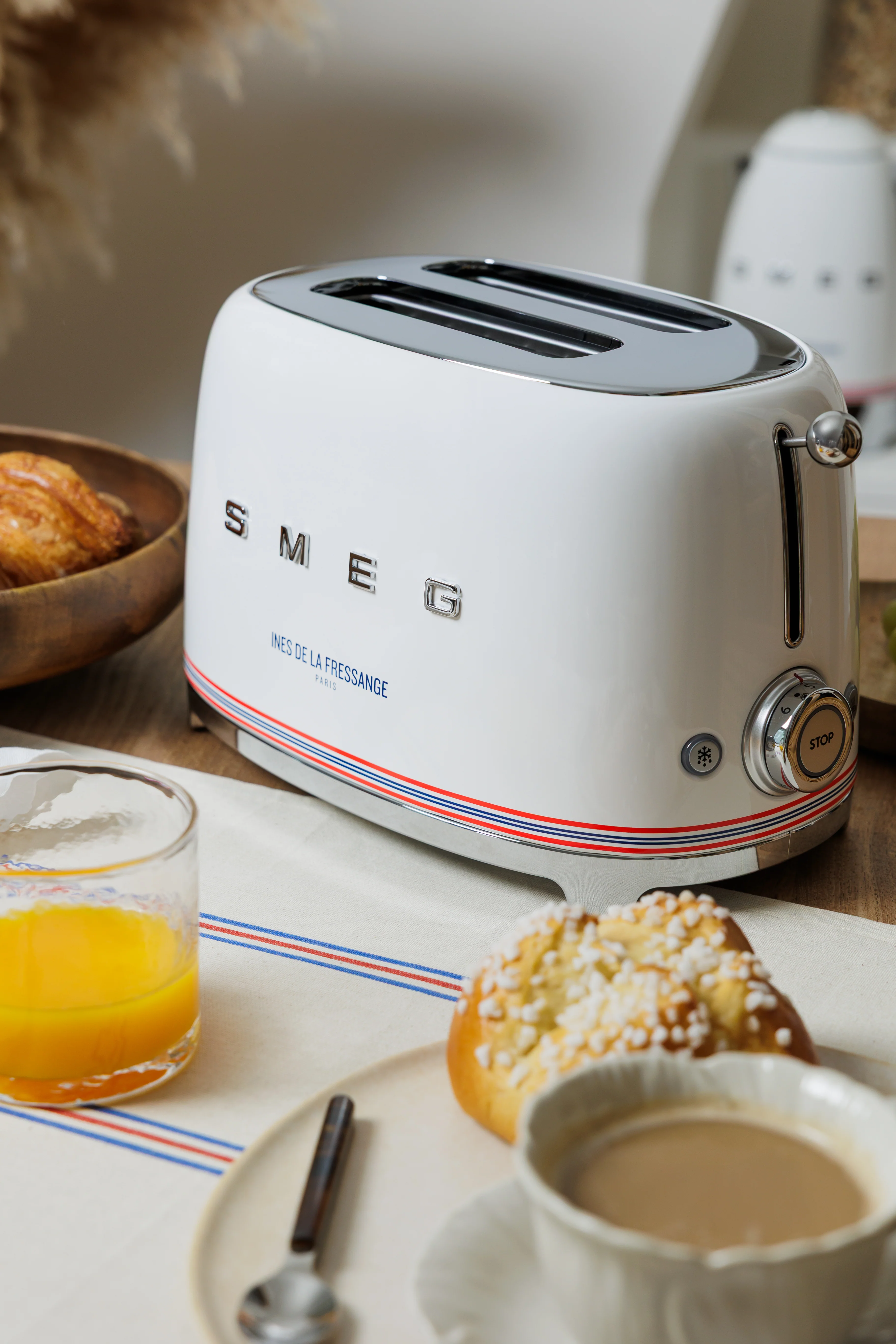 Grille-pain SMEG x Ines de la Fressange - Image 4